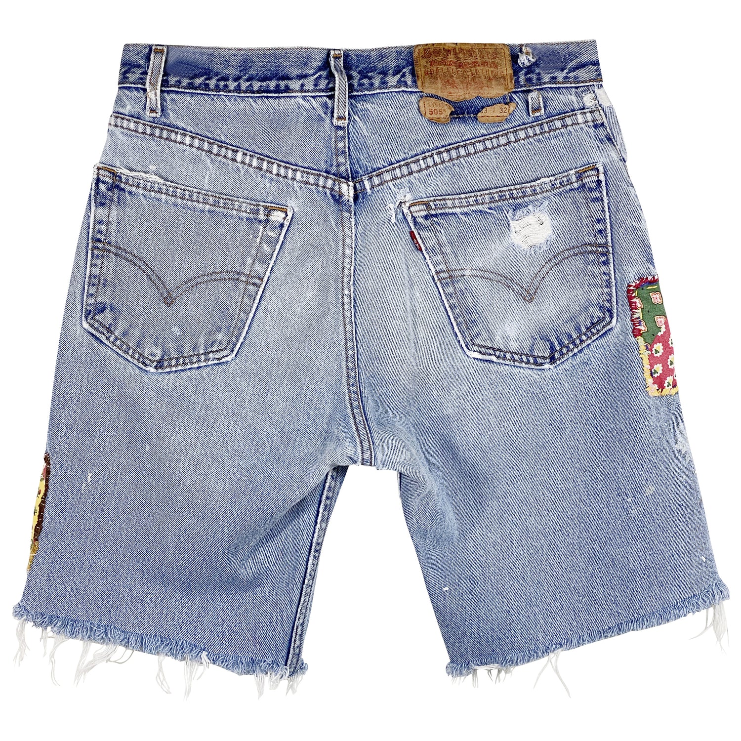 VINTAGE LEVI'S SHORTS